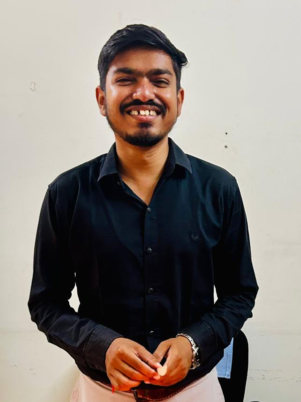 Dr. Abhishek Kapadiya - Door Step Doctor Pvt. Ltd.
